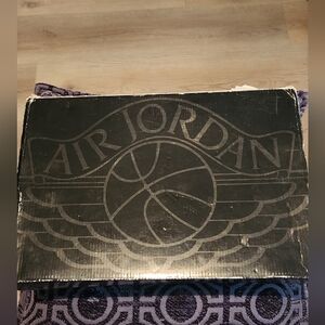 Jordan 1 Retro Black Gold OG 2003 Size 9.5 with Box – Clean Vintage Pair TX